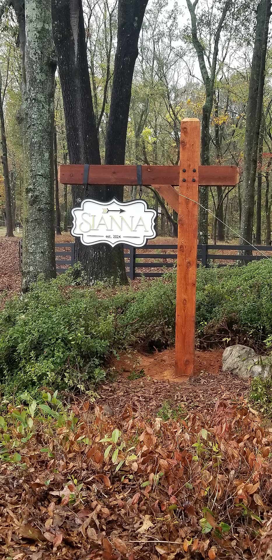 Sianna blade sign custom sign in Statham, GA